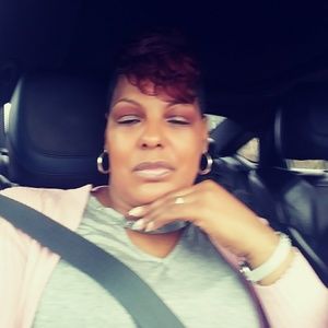 Meet your Posher, Tonya